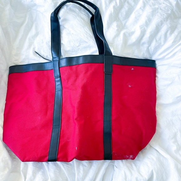 Victoria’s Secret Tote Bag in Black - Picture 2 of 2